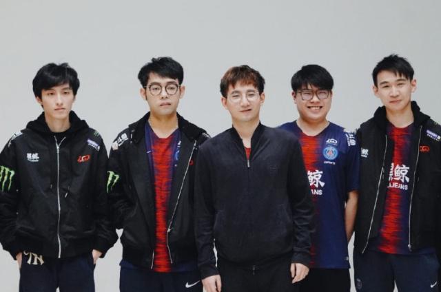 进攻上单的 进攻上单的