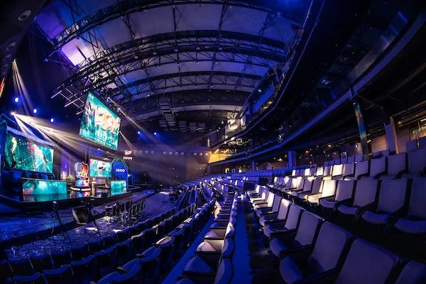 科瓦西奇曾 科瓦西奇曾